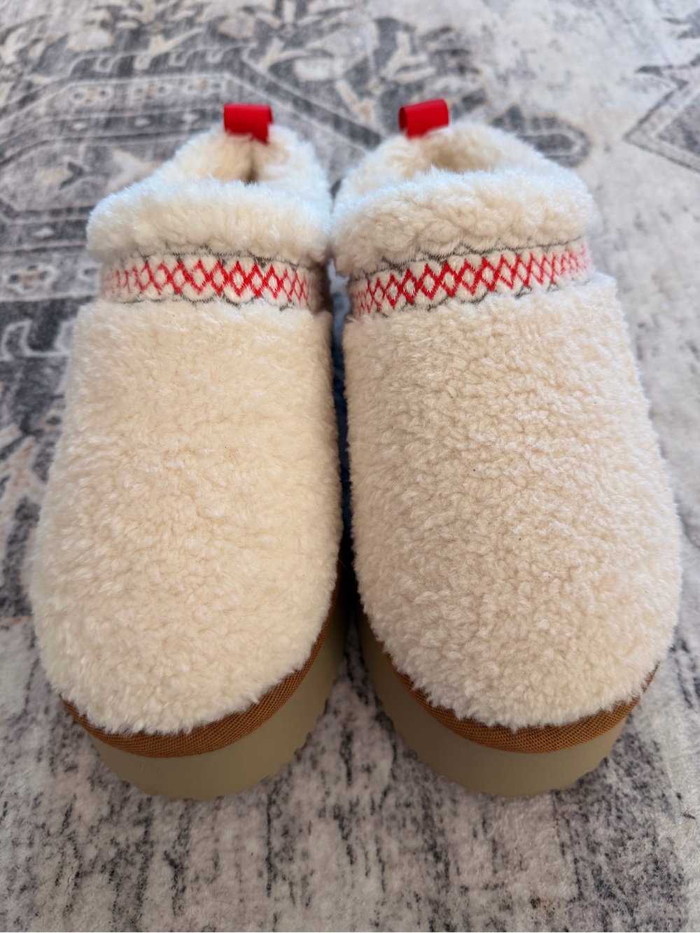 Women’s Cream Sherpa Slip-On Cozy Shoes with Red Accent